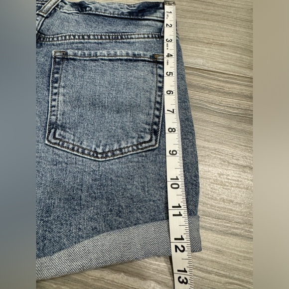 Wild Fable High Rise Acid Wash Cotton Denim Blue Jean Shorts- Size 6 - Picture 6 of 8